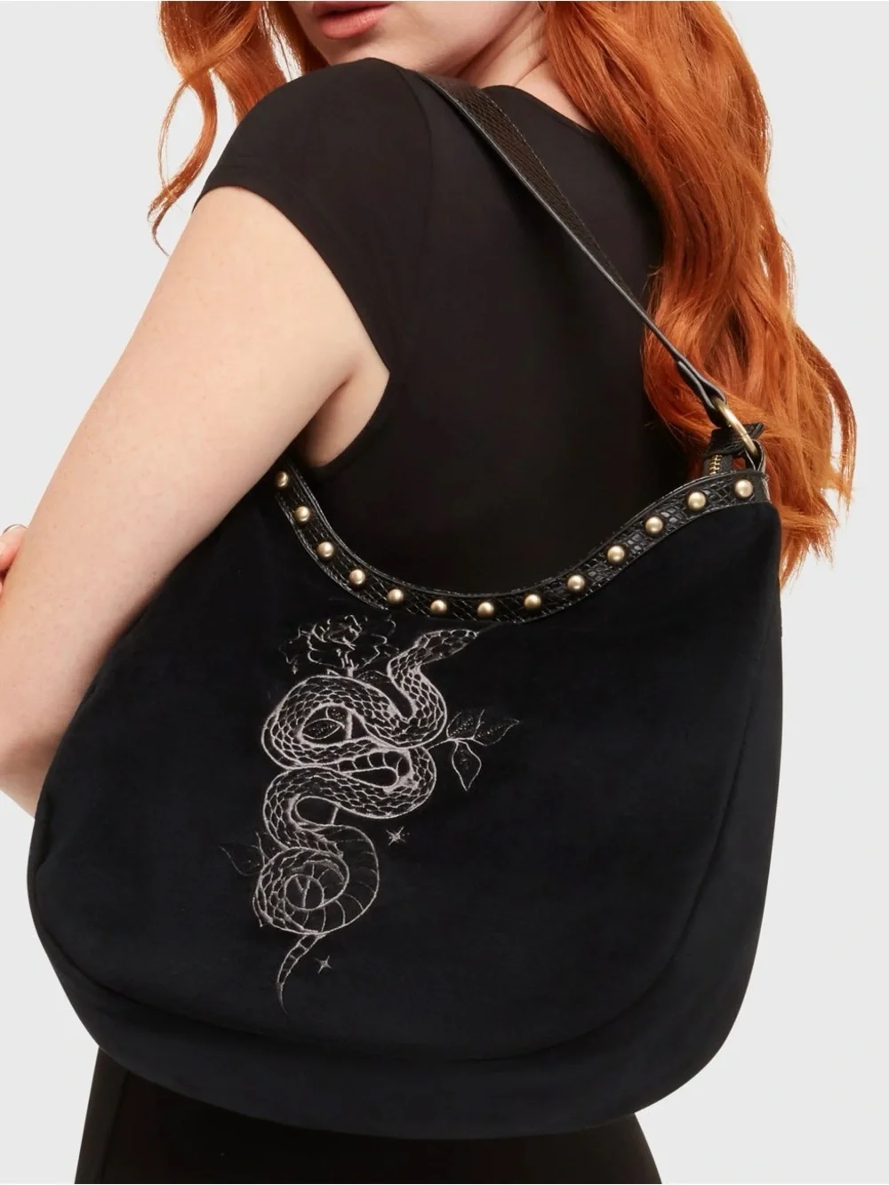 Killstar edgy shoulder